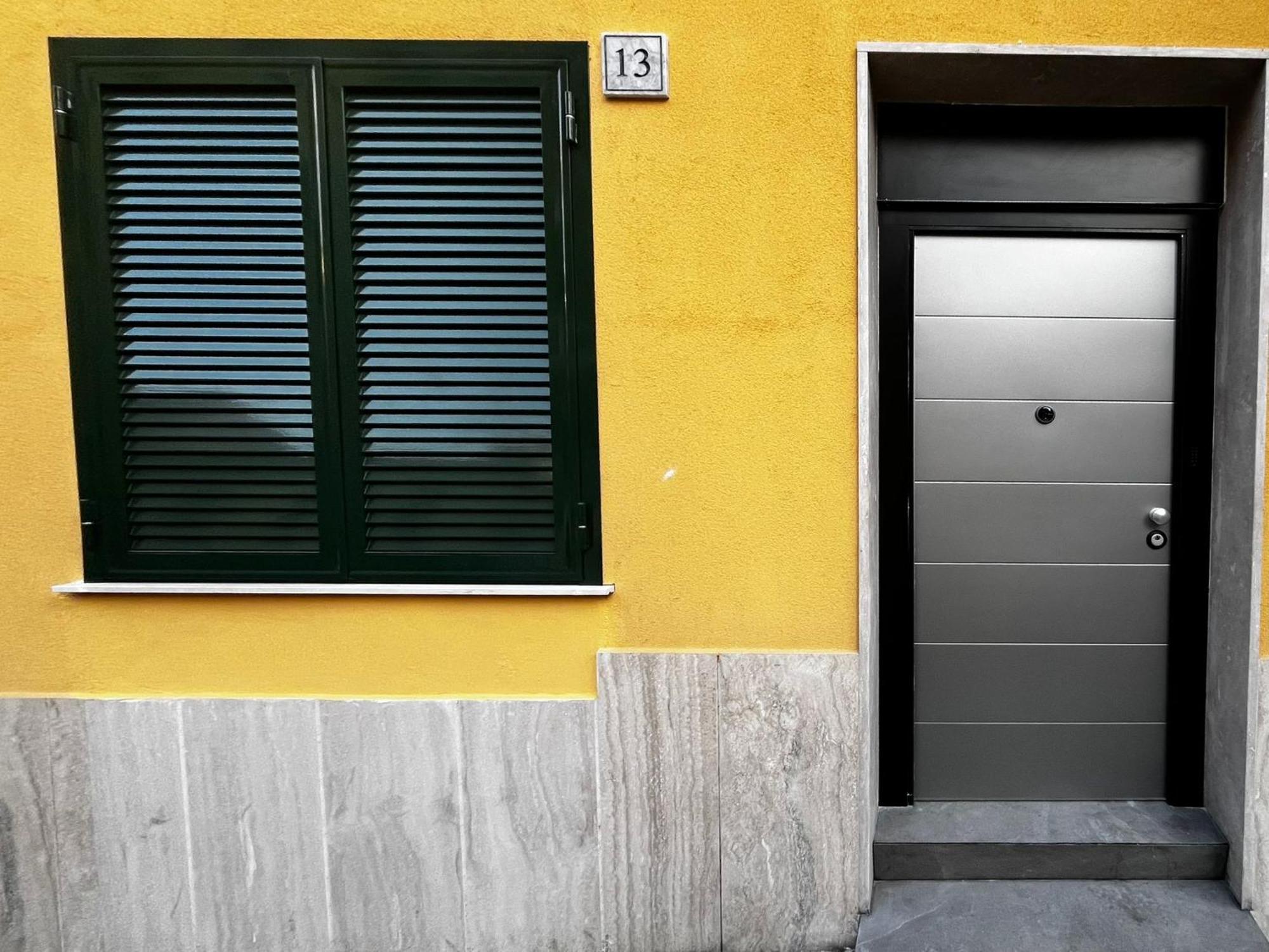 Apartment Gold House *