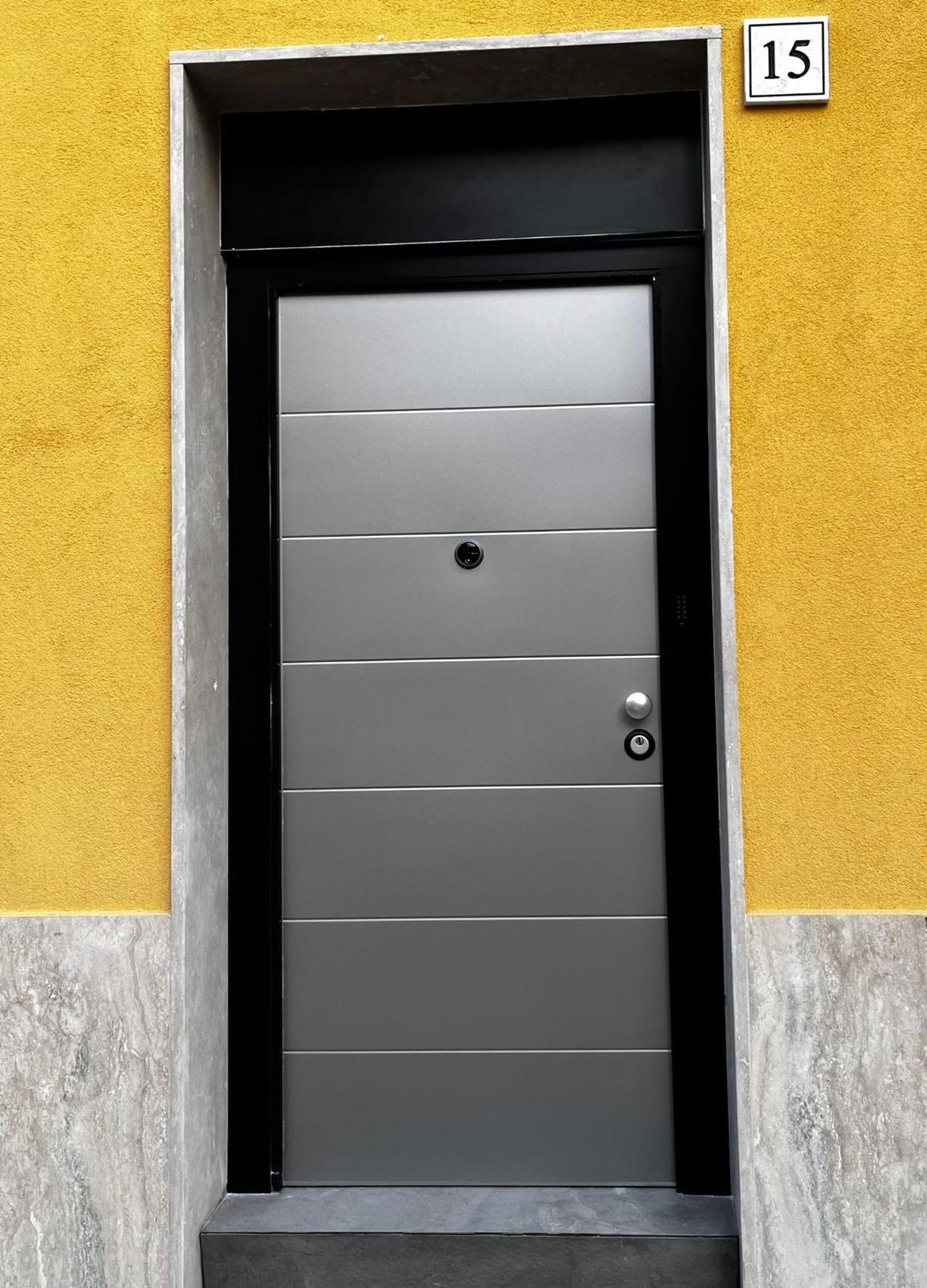 Gold House Apartment Rom